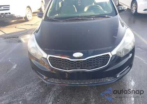 2014 Kia Forte Lx z USA, uszkodzony, nr VIN KNAFX4A62E5201793